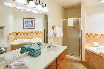 The Pointe Hotel And Suites Minocqua Bagian luar foto