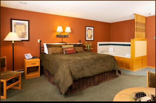 The Pointe Hotel And Suites Minocqua Bagian luar foto