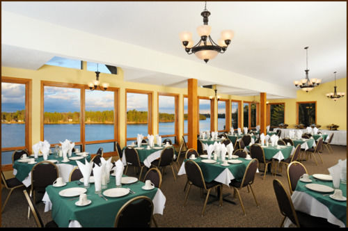 The Pointe Hotel And Suites Minocqua Bagian luar foto