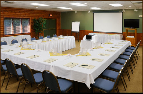 The Pointe Hotel And Suites Minocqua Bagian luar foto